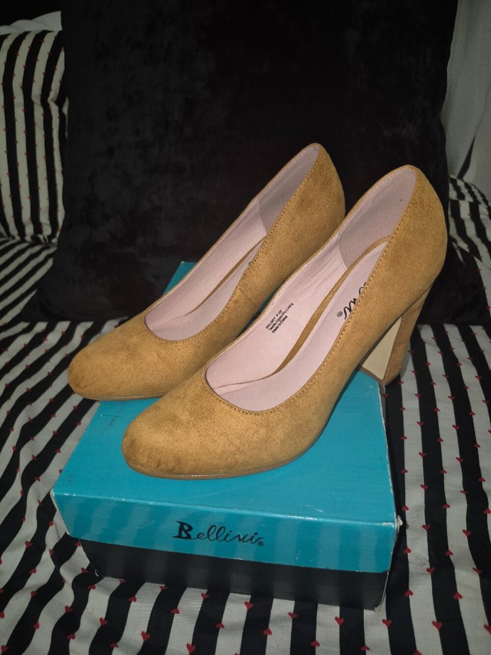 Bellini, size 10, Suede tan